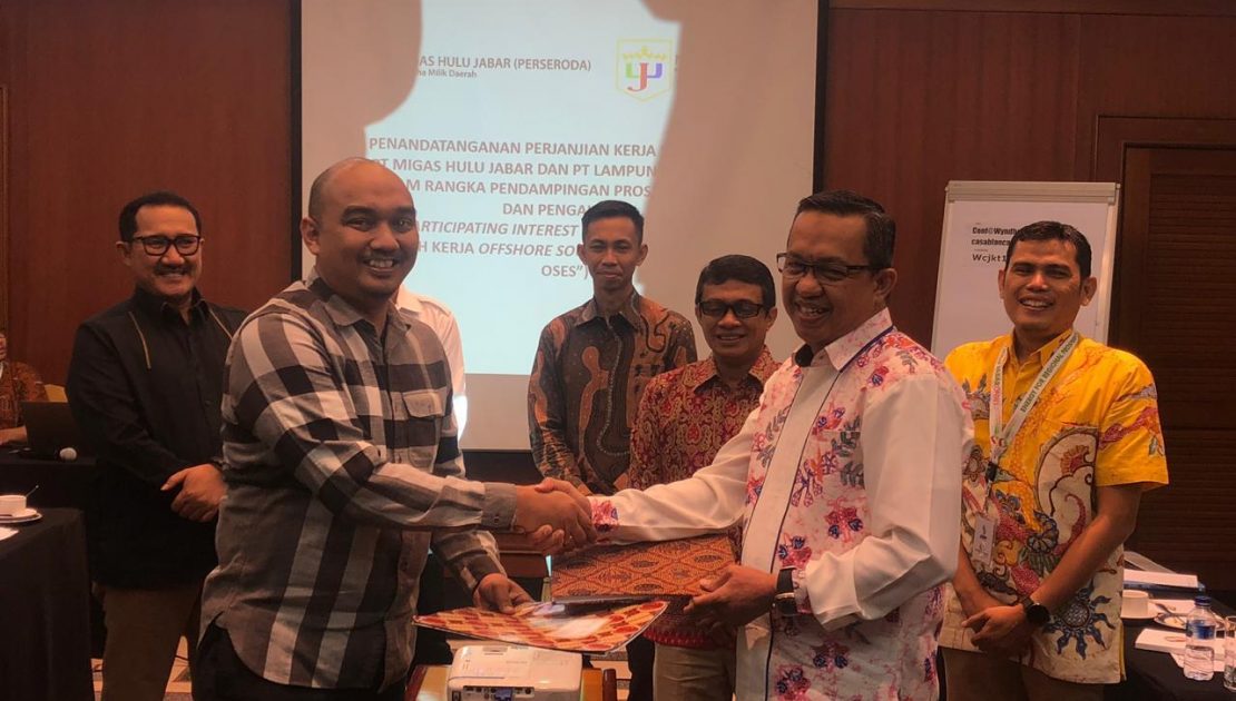 Penandatanganan kontrak kerja sama konsultan PI antara PT Migas Hulu Jabar dengan PT Lampung Jasa Utama
